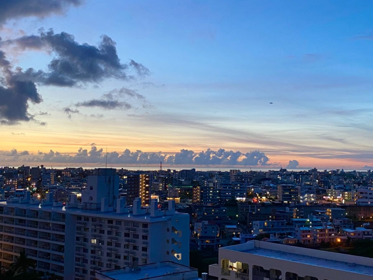 那覇の宿泊ホテルからの眺め
今回の宿泊も仕事先から近いのでノボテル
前回よ...