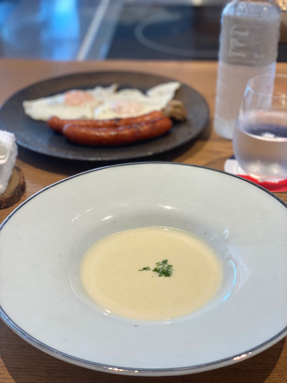 朝ごはんも美味しかった🤤
毎日メニューが違うの嬉しいね