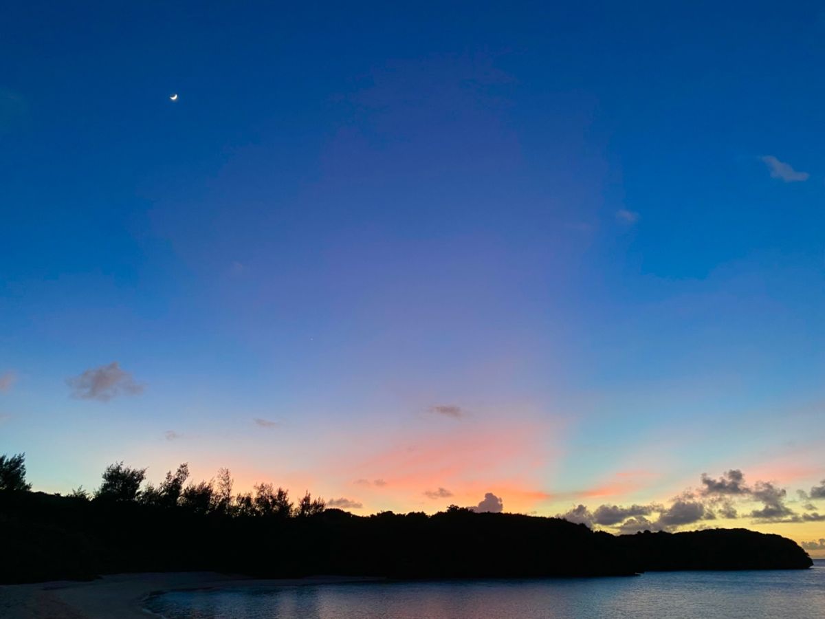 夕焼けはついつい何枚も写真を撮ってしまう