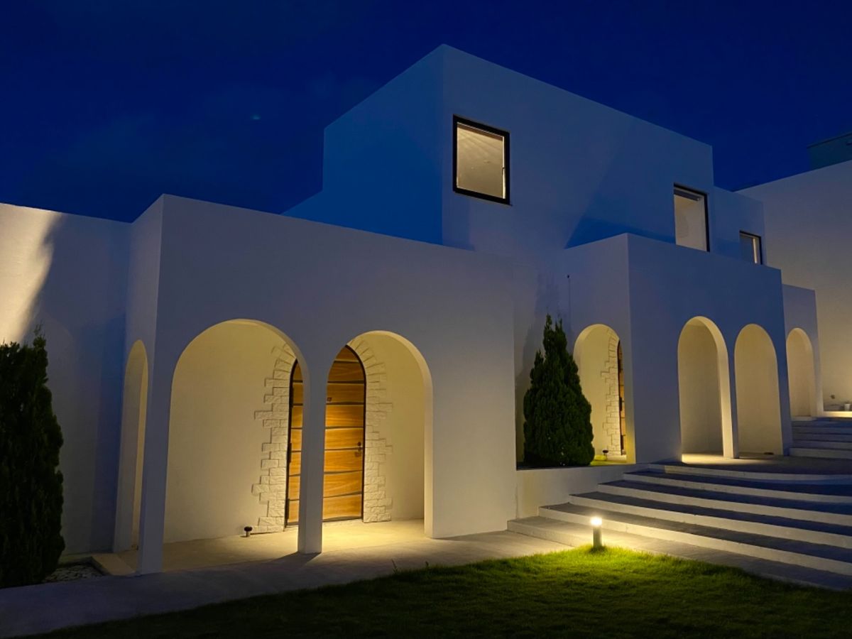 Grand Bleu Gamin（グランブルーギャマン）の外観
周りがサト...