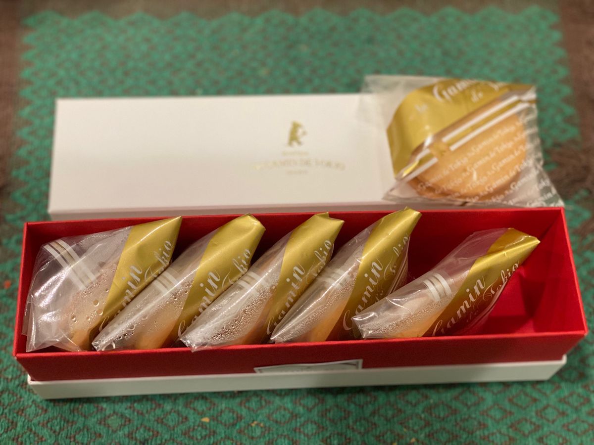 那覇で仕事に空き時間が発生したので
the Sea のカキ氷で休憩
フワフ...