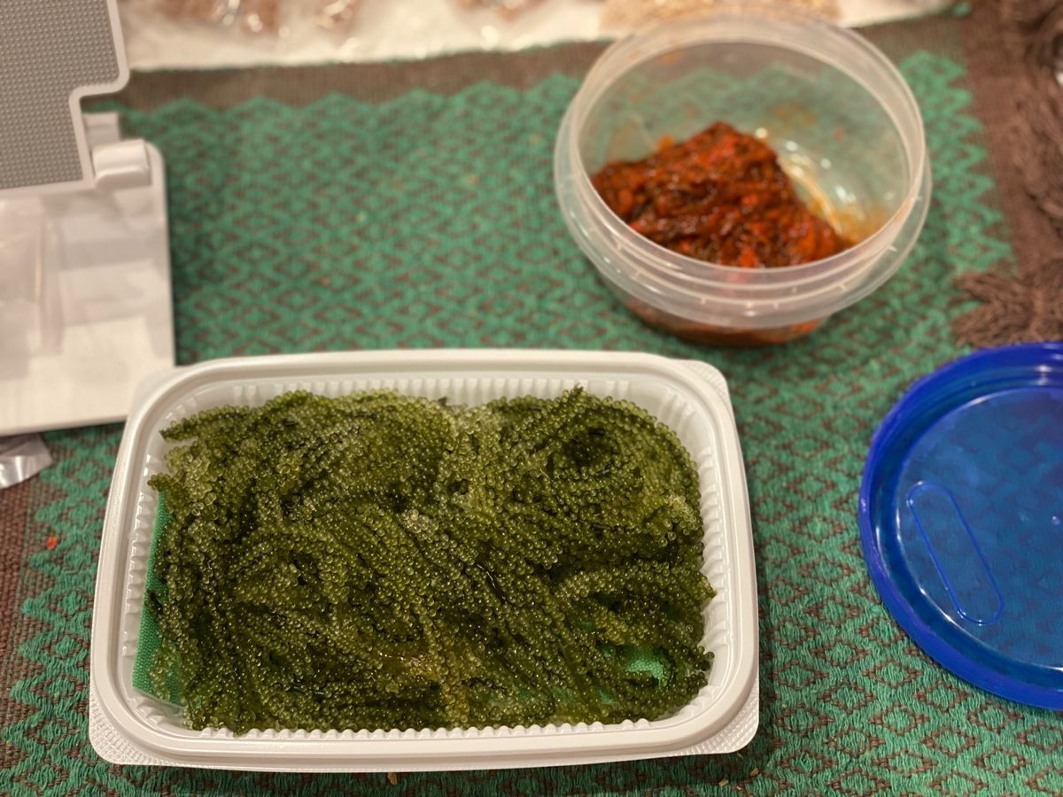 那覇で仕事に空き時間が発生したので
the Sea のカキ氷で休憩
フワフ...