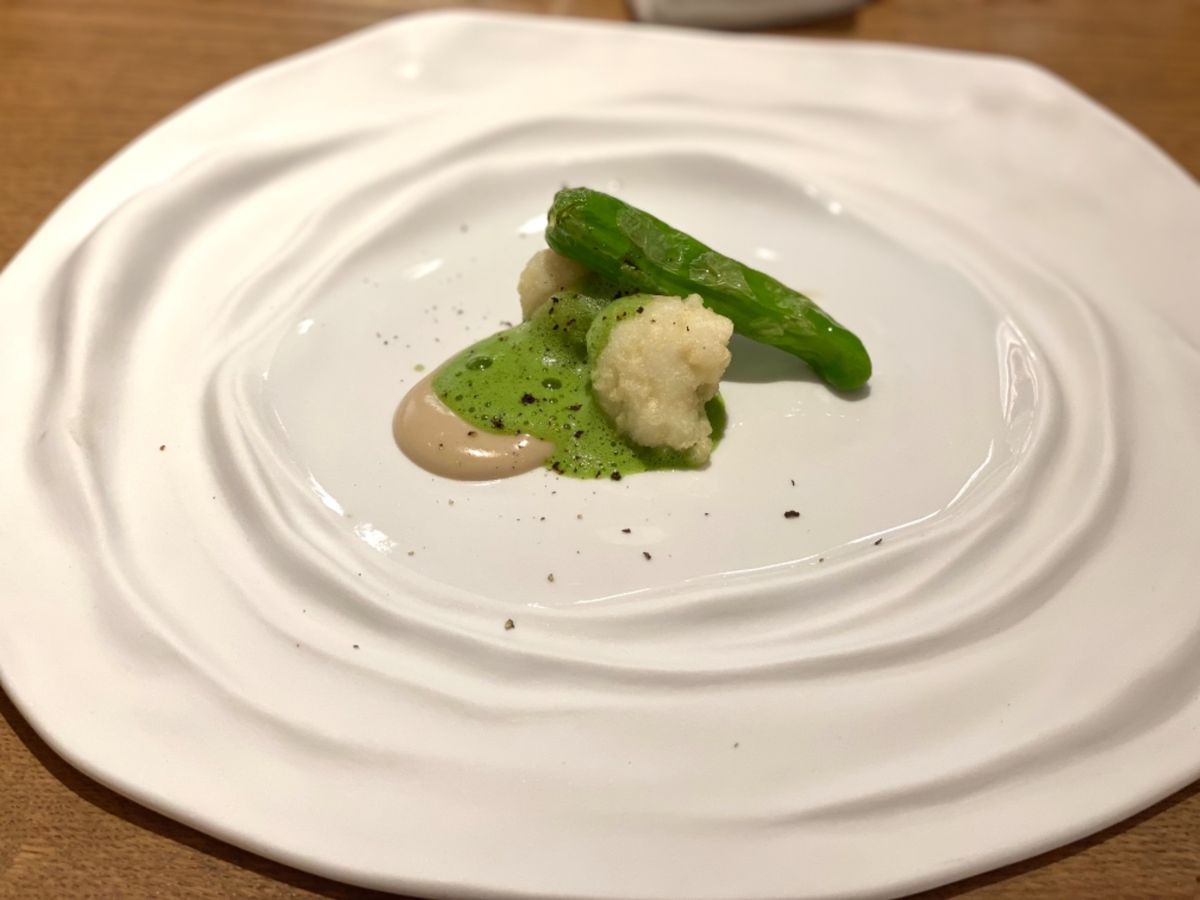 木下威征がオーナーシェフの
グランブルーギャマンのディナー🤤

量も多すぎ...