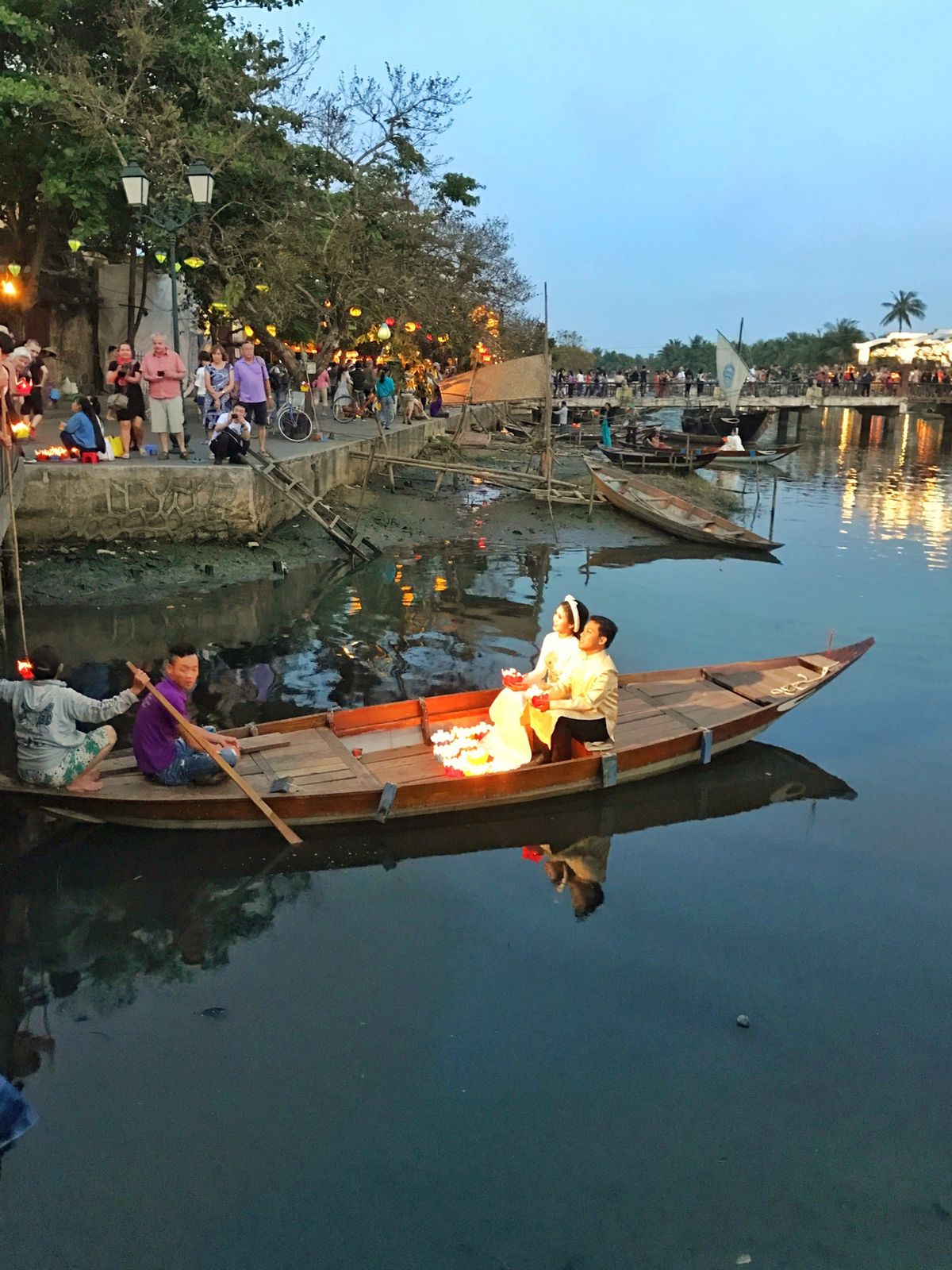 15th Mar. 2017 pic📷

Thành phố Hội An...