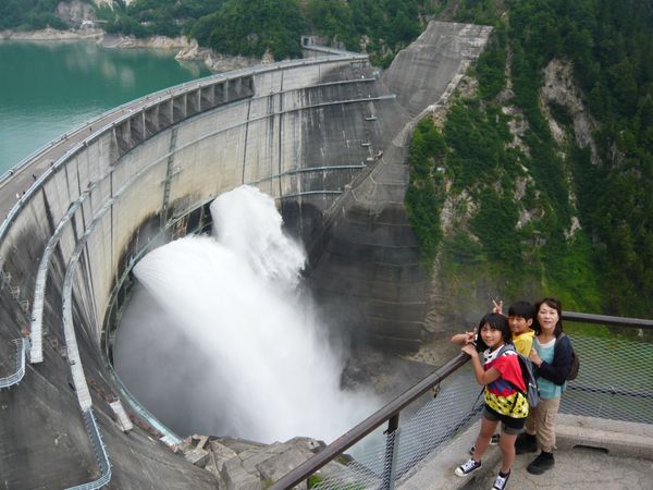日本・富山県「黒部ダム」の写真