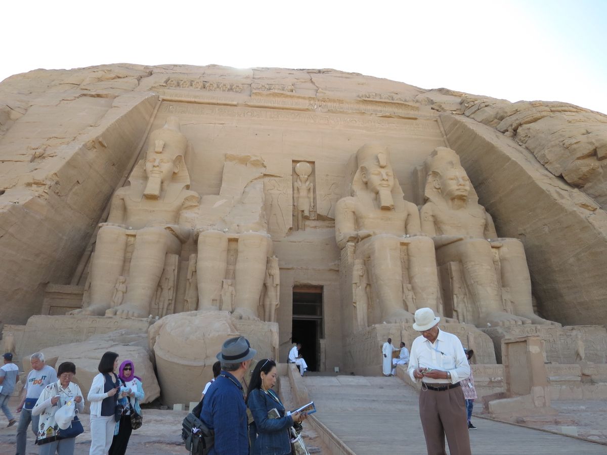 1)来たかったアブシンベル神殿😆こんなのをここに移設ってほんとスケールが違...