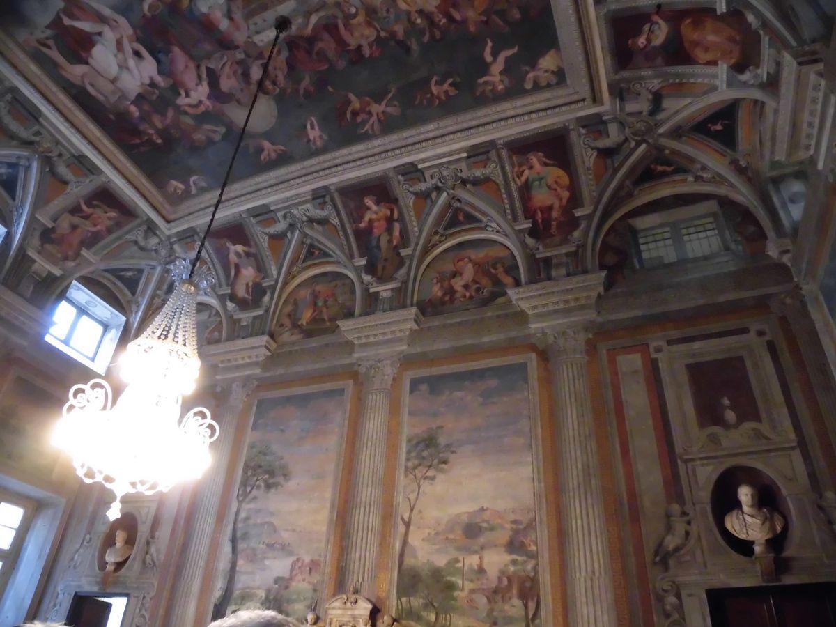 同じくRolli Dayの大邸宅見学　どれも普段は入れません