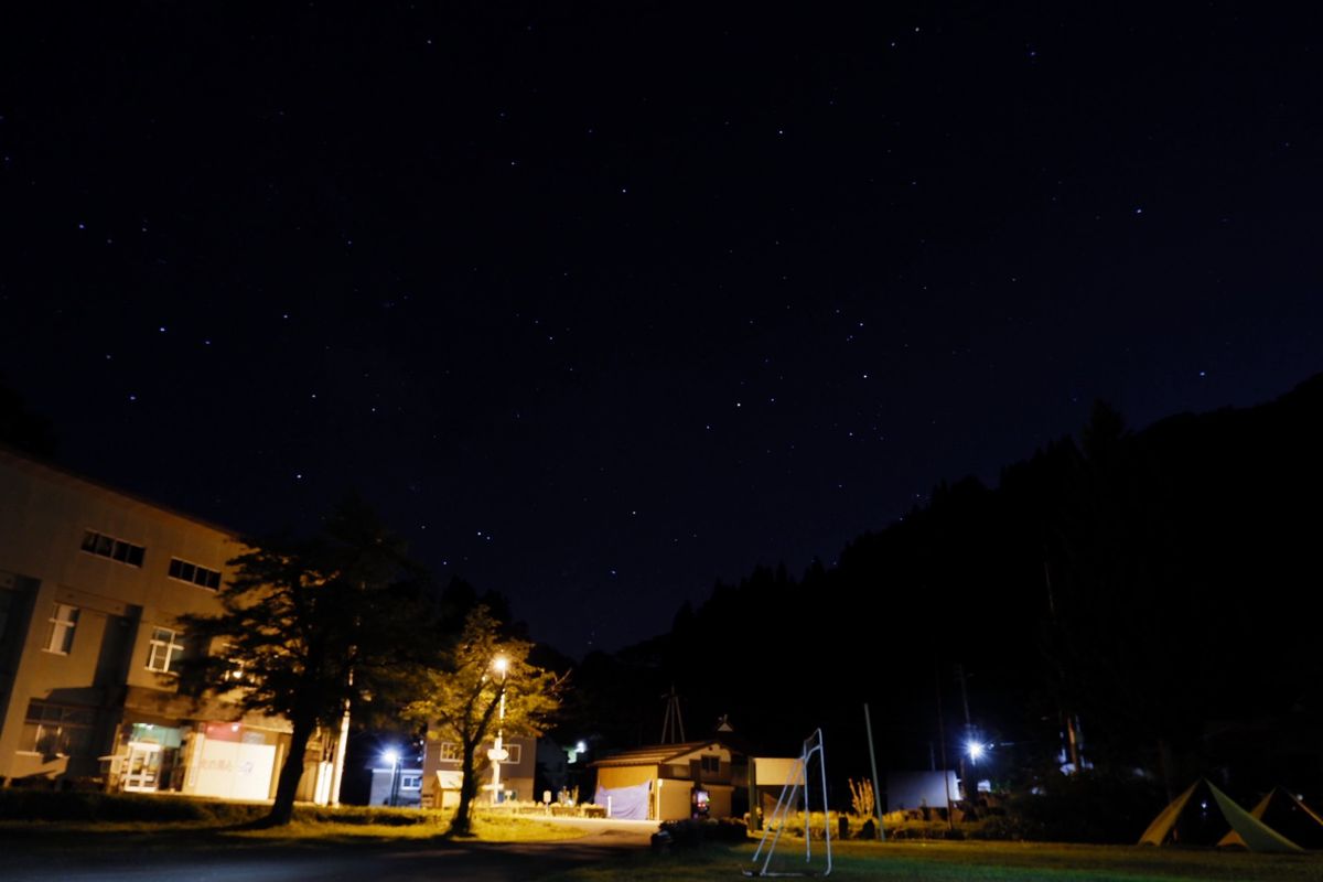 ナイトツアー付きのプランにして、星がとても綺麗に見えるところに連れて行って...