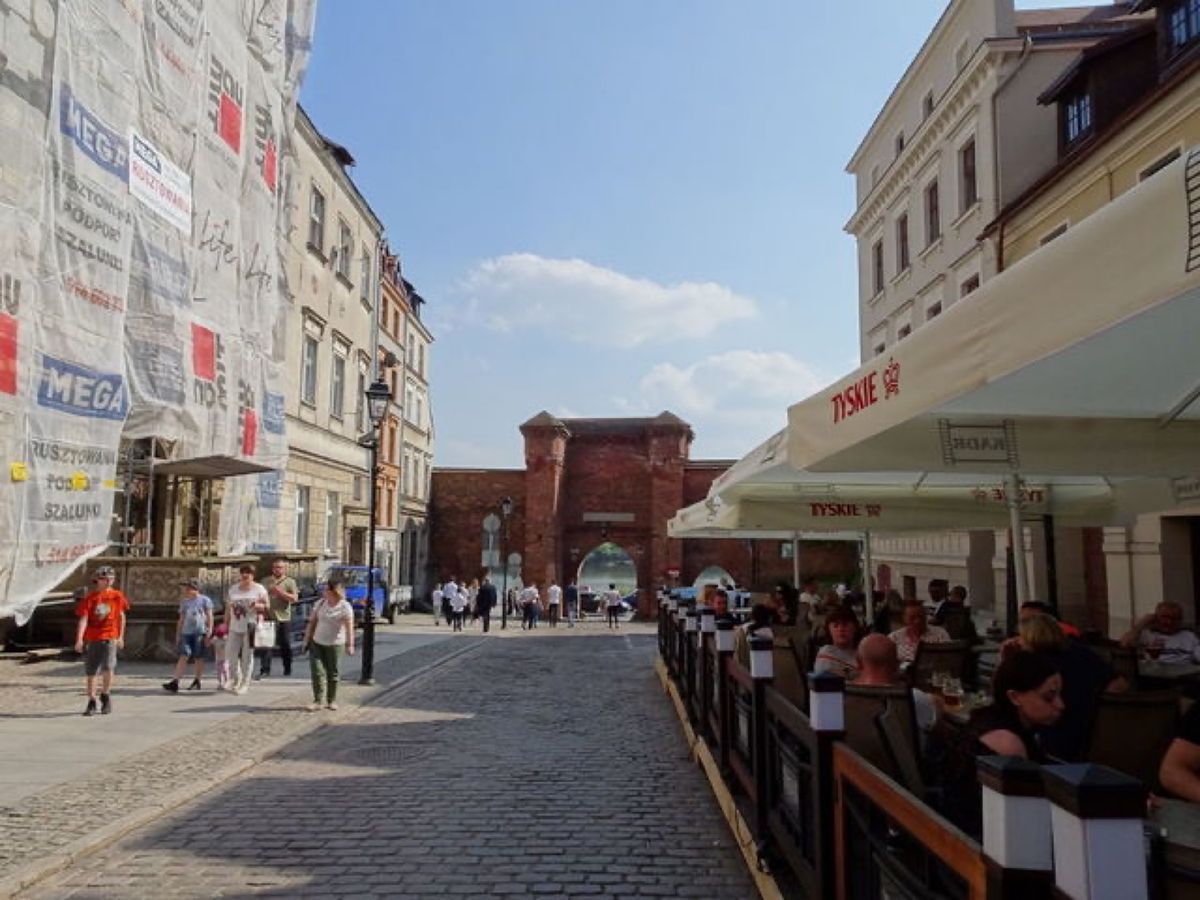 1枚目と2枚目は聖ヨハネ大聖堂、3枚目と4枚目は城門です📷