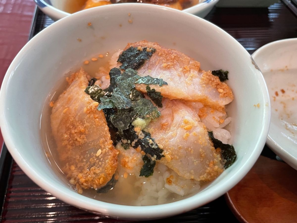 戻って来てランチ。