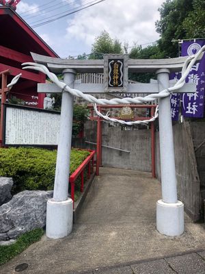 白蛇カワユス
