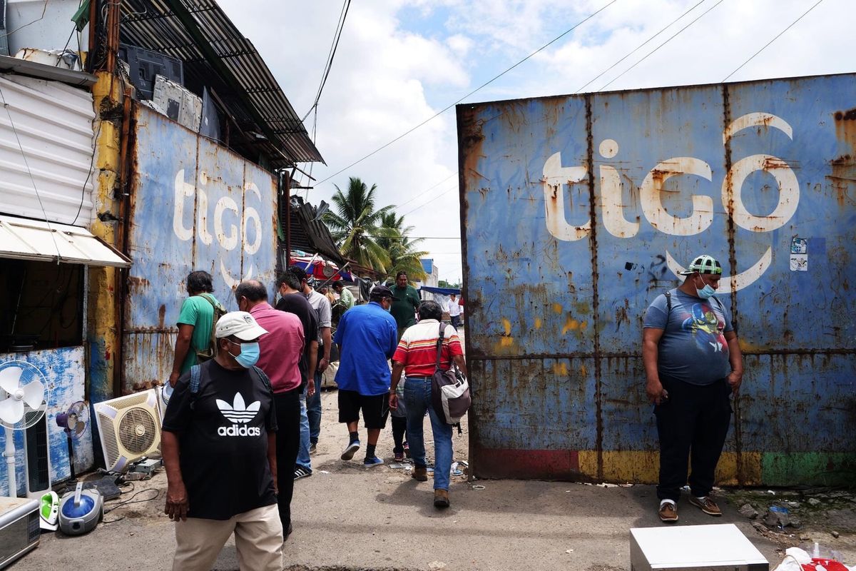 サンサルバドルのローカルな市場