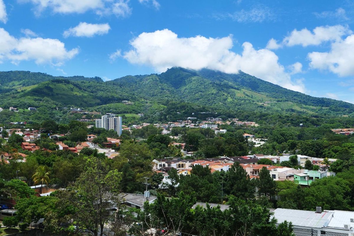 サンサルバドルの街並み