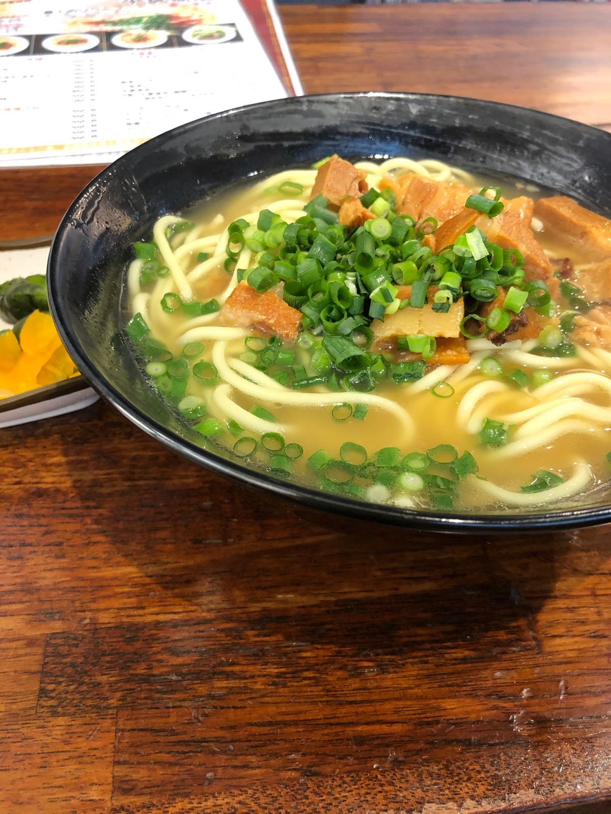 雨の為、食に走る