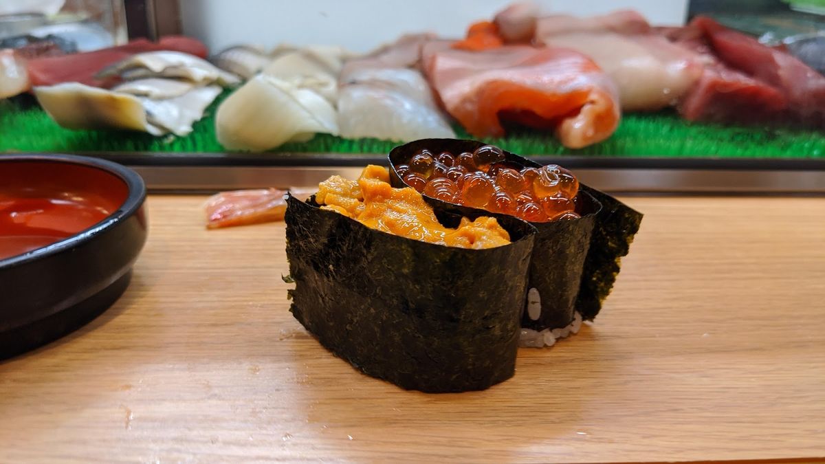 帯広なので、やはり豚丼が食べたいと思っていたが、
なんと有名な豚丼のお店は...