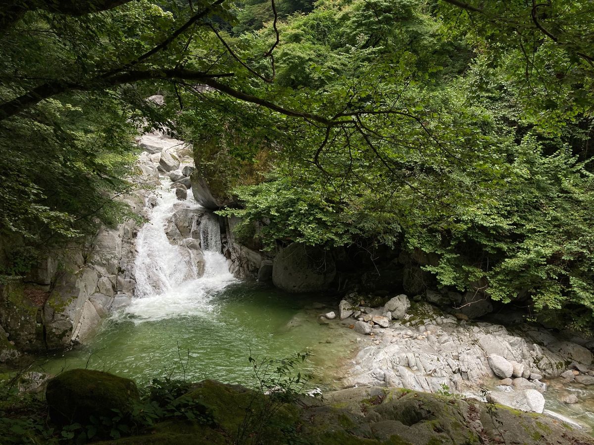 尾白川渓谷
