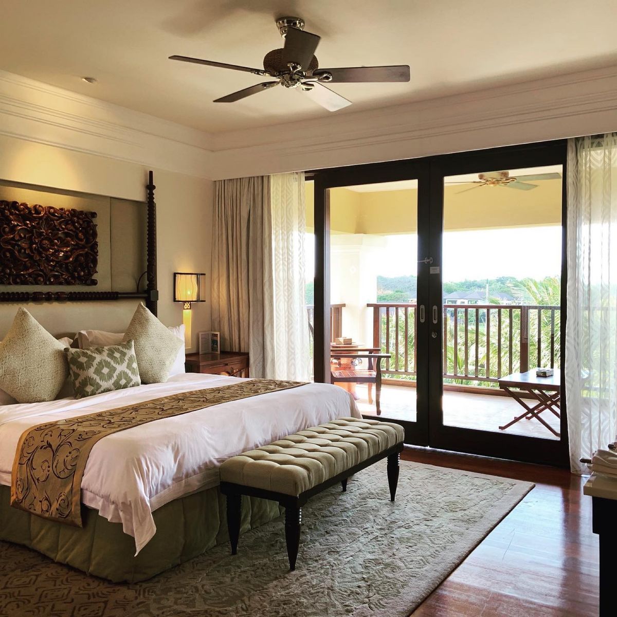 一度は泊まってみたかったセントレジス✨全てよかったけど、朝食の豪華さとレモ...