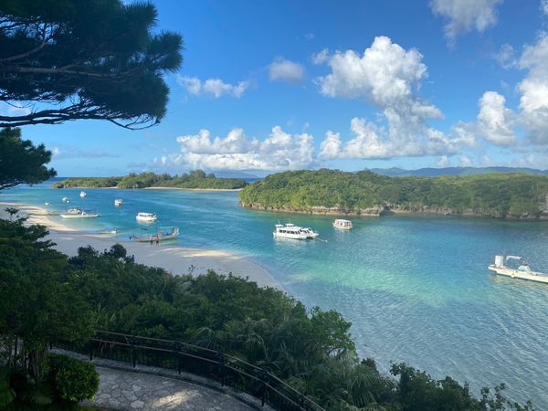 日本・石垣島「石垣島ダイビング」の写真：川平湾がとてもキレイでした！
展望台近く...