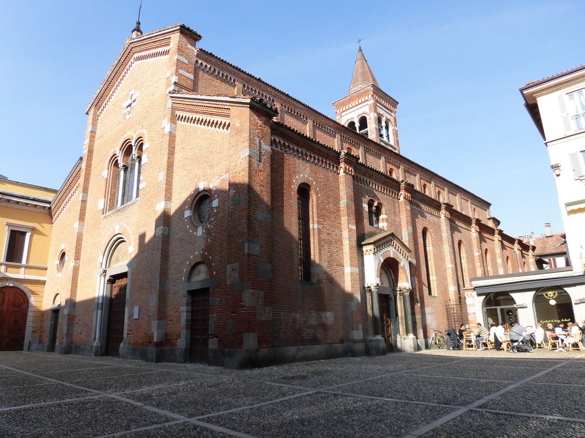 モンツァといえばサーキットですが、車に全く興味がない私は史跡巡りです。
豪...