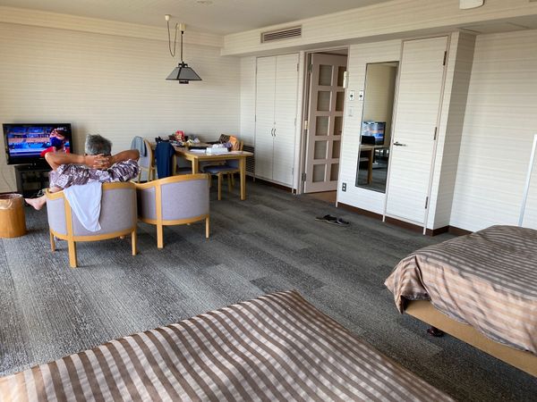 日本・静岡県「安定の地元伊藤園」の写真：夕食バイキングはいつものこと、朝食は自分...