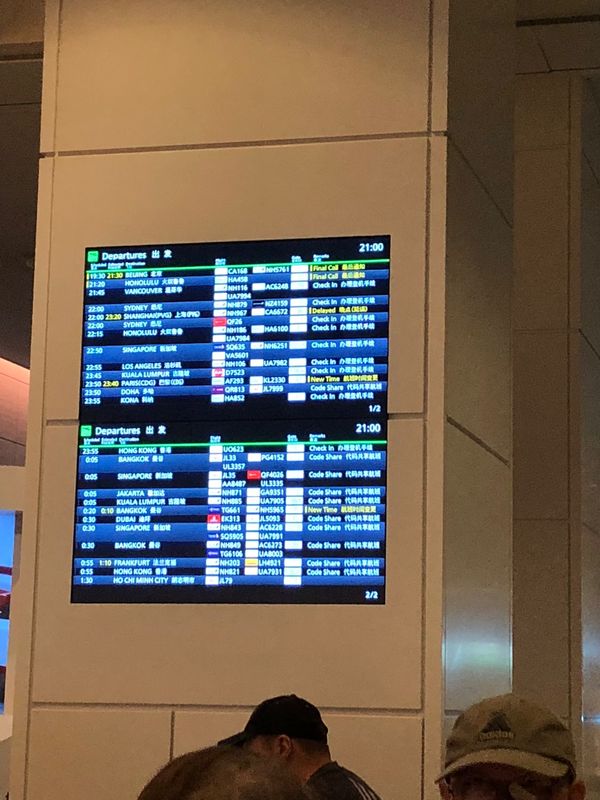 カナダ「ホームステイ行ってる息子に会いに行きながらのカナダ🇨🇦家族旅行」の写真：雨季のカナダ🇨🇦でも、来ちゃったね😙
