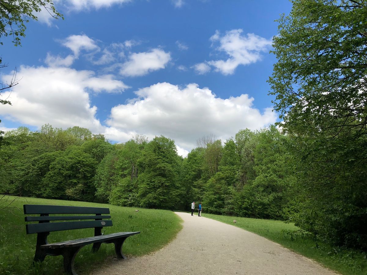 ニンフェンブルク城の庭園。GWのヨーロッパは良い写真が撮れるので大好き。