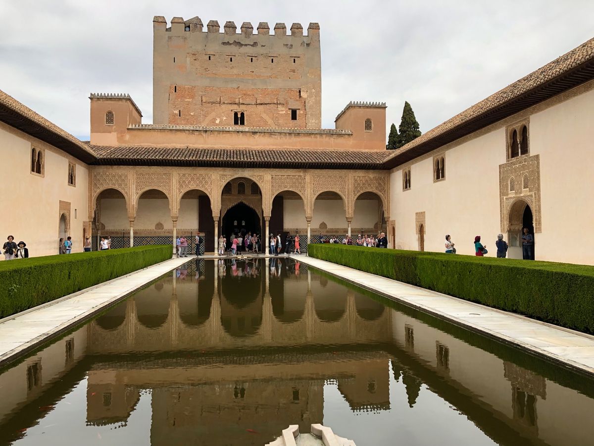 アルハンブラ宮殿✨

どうしてもここは行きたくて・・
バルセロナ到着後✈️...