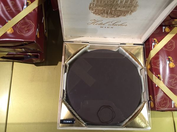 オーストリア・ウィーン「初一人旅@ウィーン」の写真：本場のザッハトルテ✨