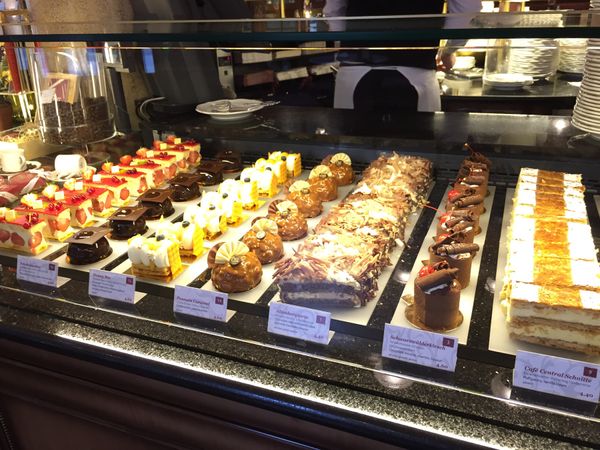 オーストリア・ウィーン「初一人旅@ウィーン」の写真：きっともう二度と来れない
「カフェ・ツェ...