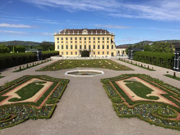 オーストリア・ウィーン「初一人旅@ウィーン」の写真：シェーンブルン城と庭園。