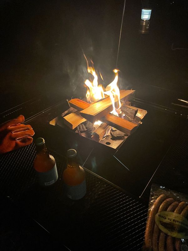 日本・山梨県「山中湖キャンプ　ノルディスクテレマーク1ULW」の写真：山中湖でBBQ