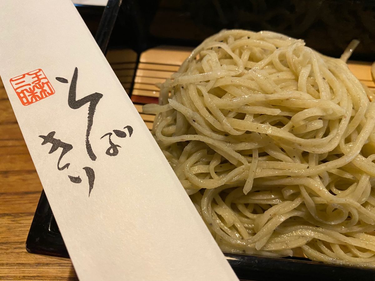 凡味そばきりさんで天ぷらそば！