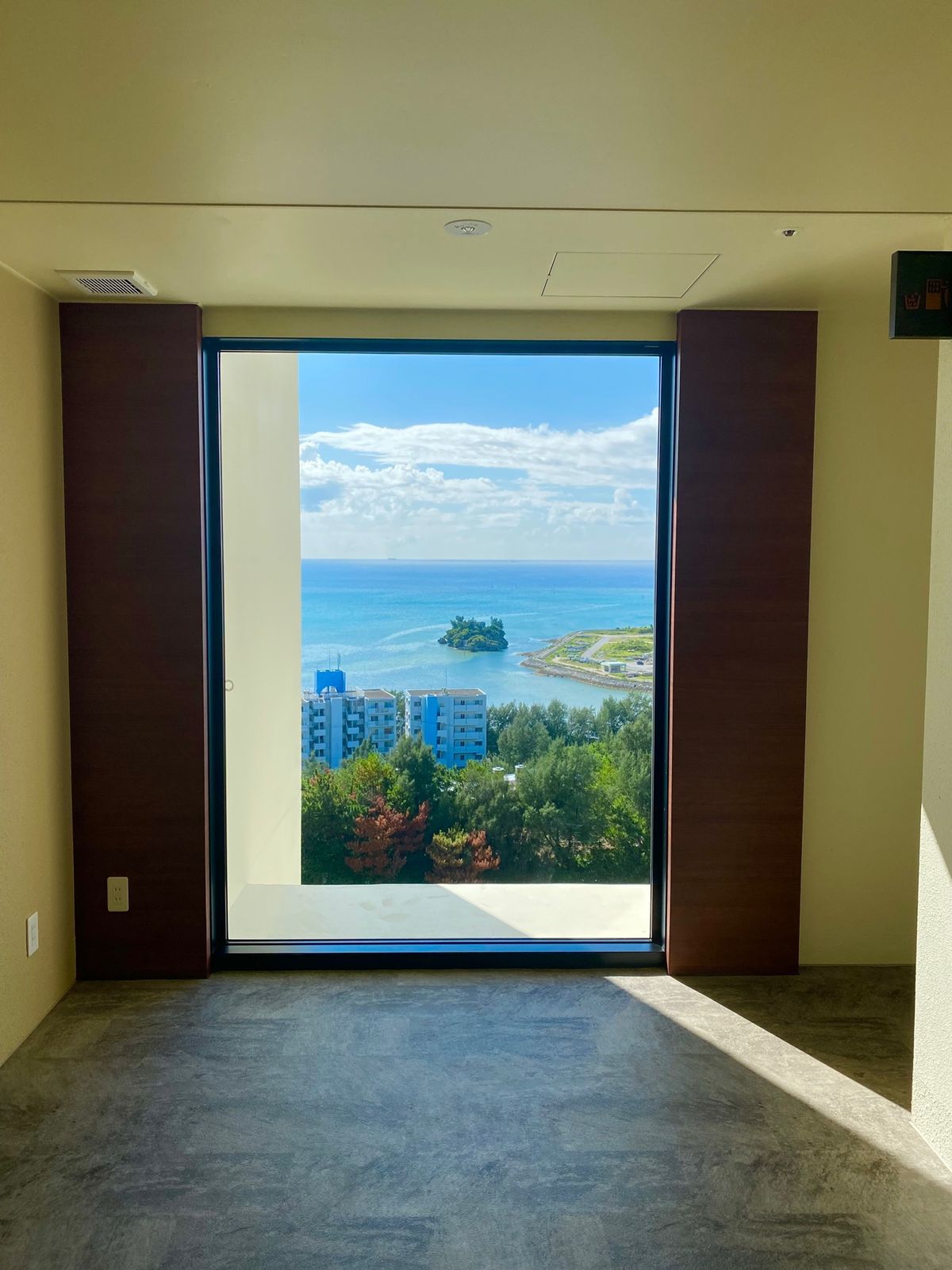 HIYORIオーシャンリゾート沖縄

沖縄に新しくできたホテル
リーズナブ...