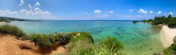 日本・沖縄県「沖縄出張ついでに沖縄グルメと沖縄景色を堪能」の写真：ざねー浜

本当に道が合ってるのか若干不...