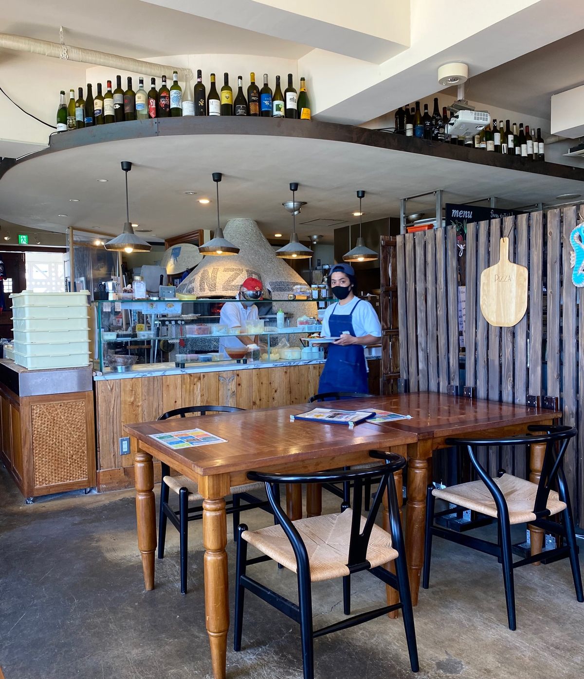 Pizzeria da Enzo

ロケーションがちょうど良かったから入っ...