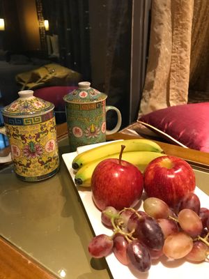 インテリアが可愛くて選んだ中環のホテル。
思ったより夜景が見えず残念だった...