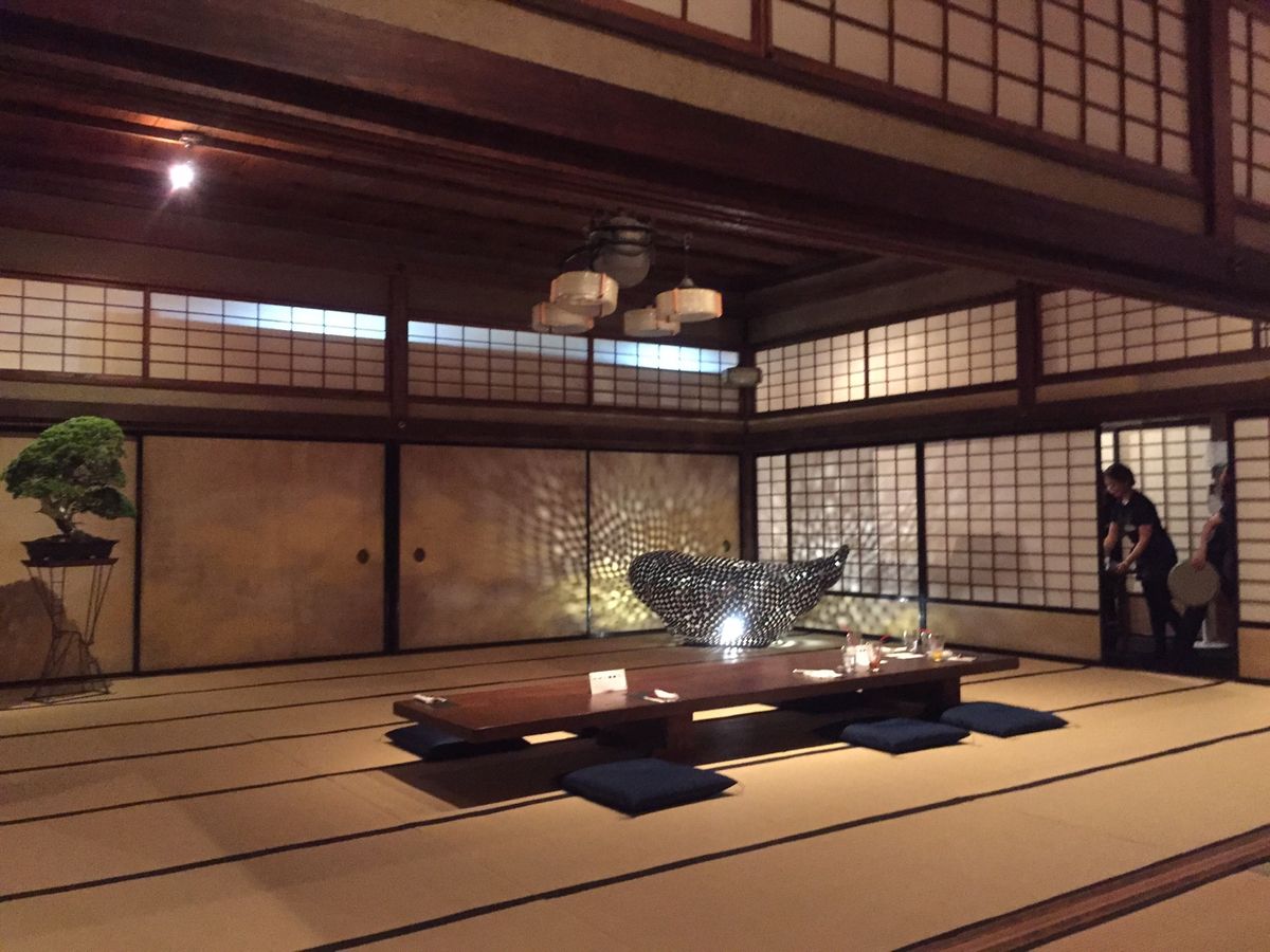 高速船で直島→高松へ
たまたま高松城で、城カフェのイベントが。
なんとか最...