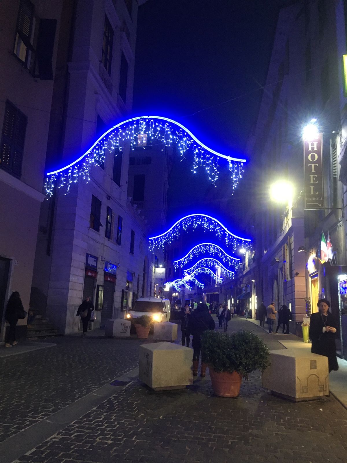 クリスマス前のジェノヴァ