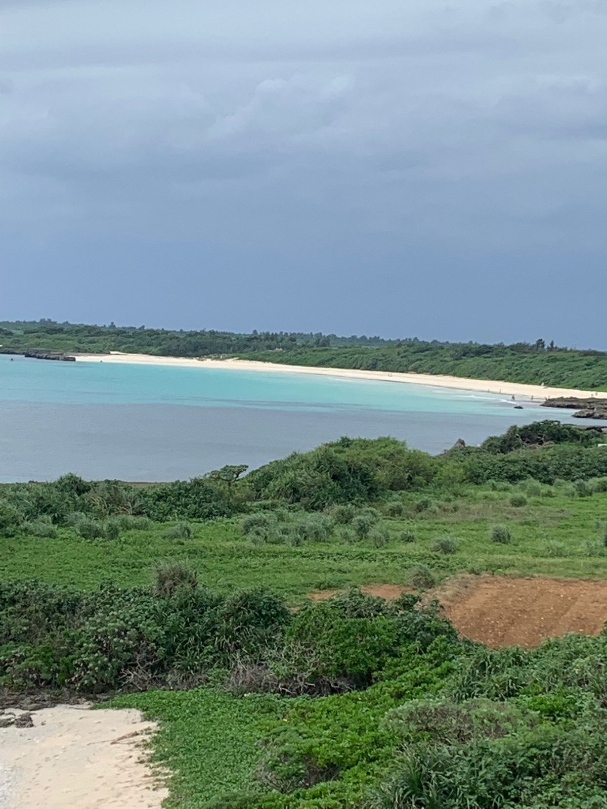 2泊目はこちらのホテル😍
憧れていたので期待しまくり。
部屋から見える海🏖...