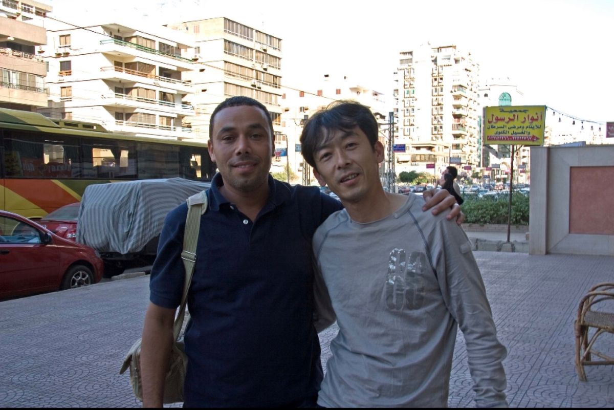 エジプト
●すっと一緒に旅をしたエジプト人ガイドのシシとの別れの写真
●自...