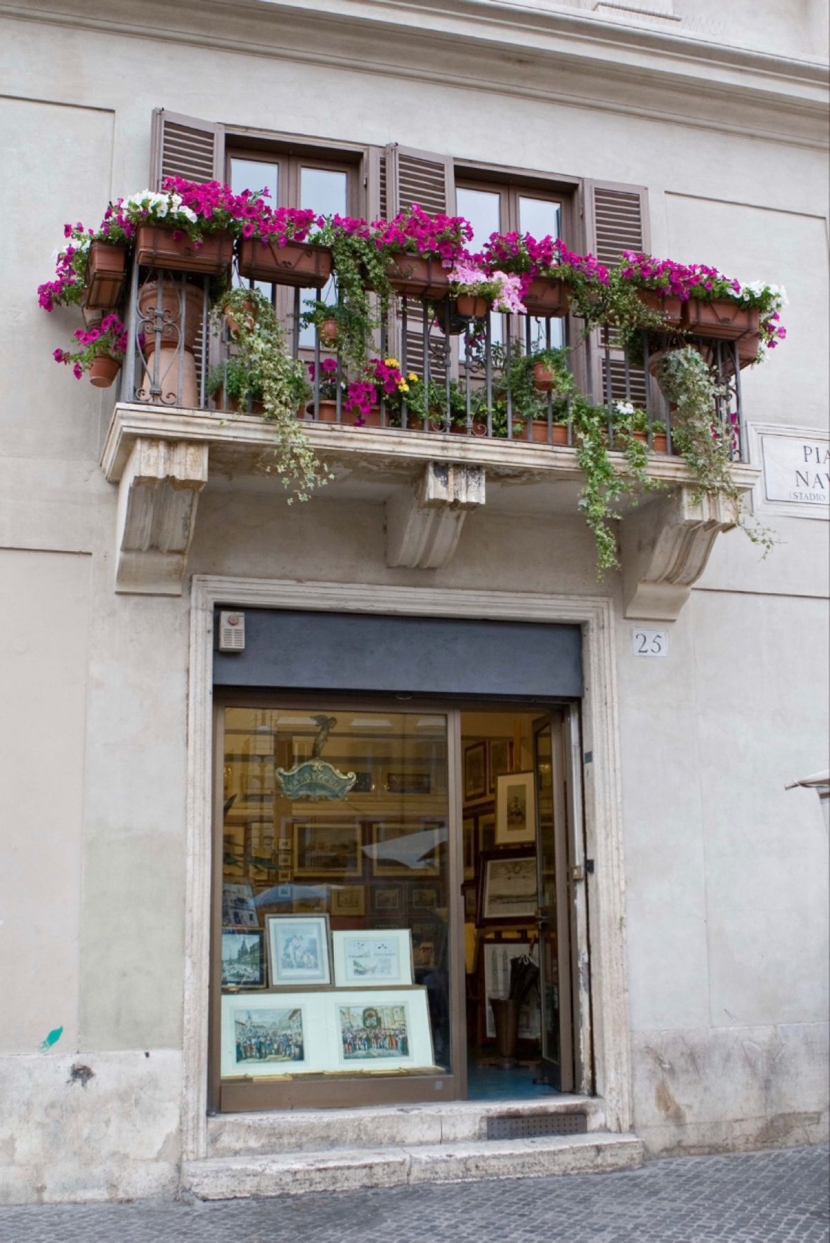 ●ローマ　トラヤヌス帝の市場（世界遺産）
●ローマ　コンスタンティヌス帝凱...