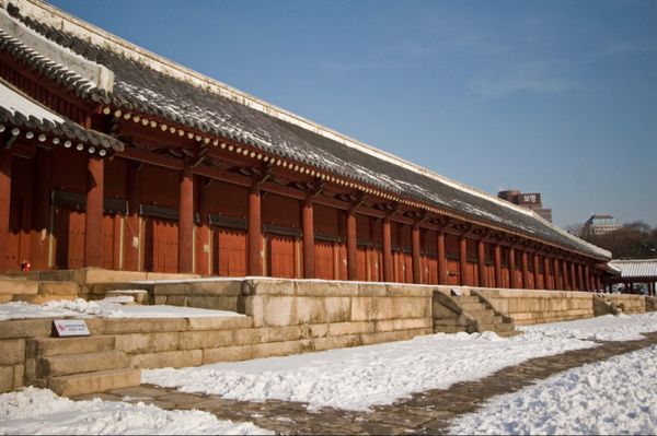 大韓民国 (韓国)・ソウル「韓国　ソウル遠征」の写真：ソウル
●宗廟　正殿（世界遺産）
●宗廟...