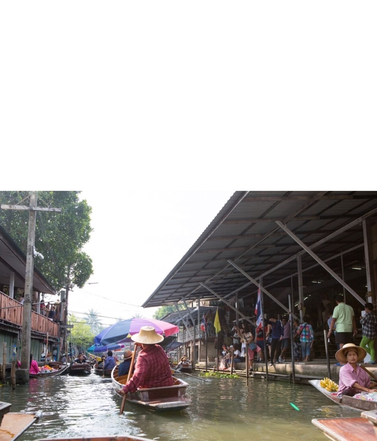 ●メークローン鉄道マーケット
●アムパワー水上マーケット
●アユタヤ　ワッ...