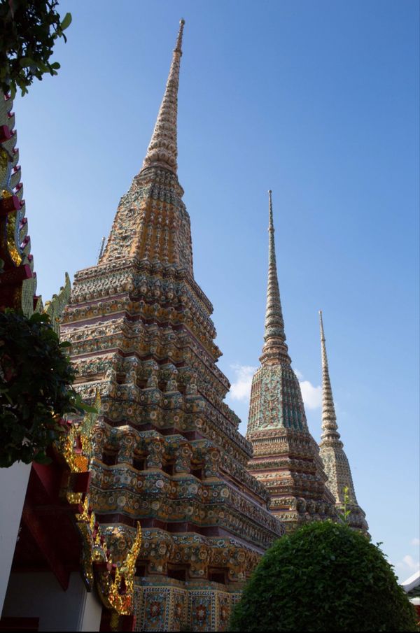 タイ・バンコク「タイ王国遠征」の写真：バンコク
●ワット・ポー
●ワット・ポー...