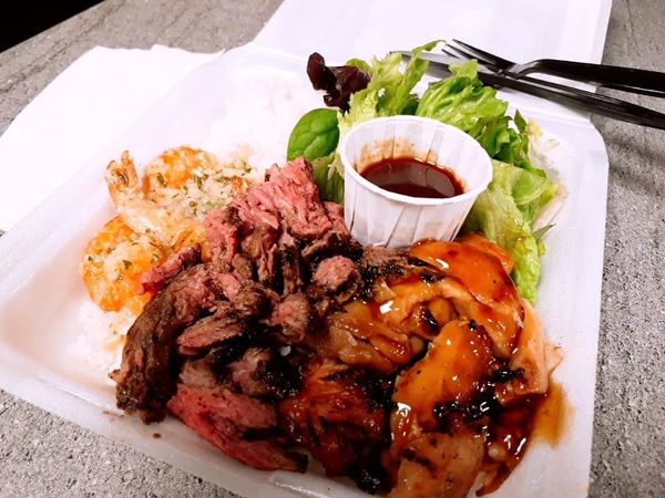 アメリカ(米国)・ハワイ「ハワイ姉妹旅行」の写真：Food編