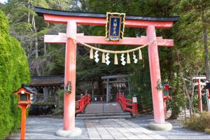 奈良県吉野郡天川村
●天河大辨財天社
●天河大辨財天社の手水の龍
奈良県明...