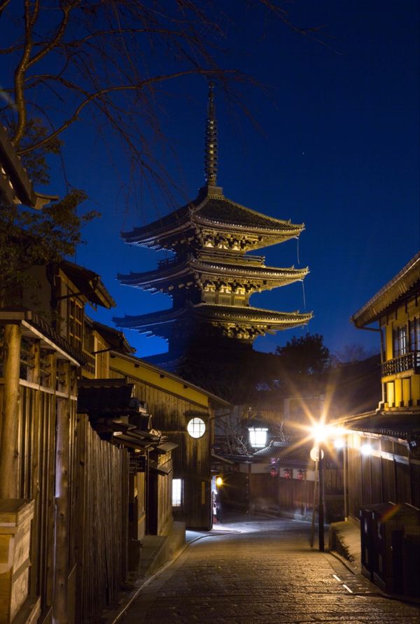 日本・京都府「奈良・京都　天河大辨財天社へ」の写真：京都
●法観寺　八坂の塔
●南禅寺　水道...