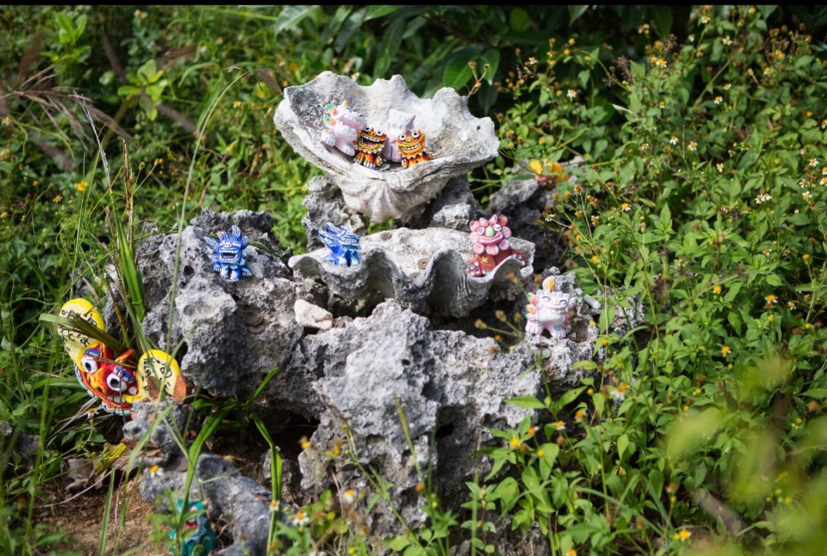 沖縄県読谷村
ホテル日航アリビラ
●廊下
●玄関
●シーサーのこどもたち
...