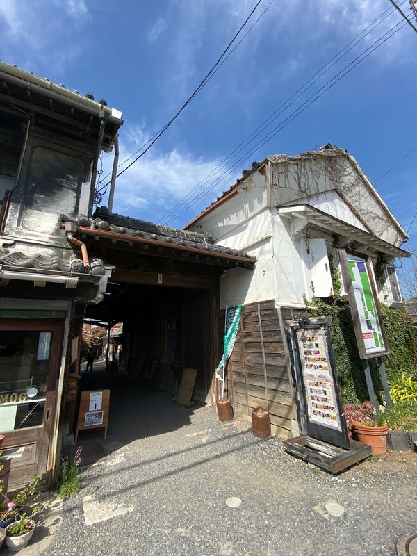 日本・埼玉県「日帰り　深谷散歩」の写真：埼玉県深谷
●レトロな町並みの入り口
●...