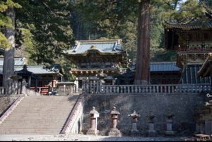 栃木県日光市
●東照宮（世界遺産）
●三猿（世界遺産）
●眠り猫（世界遺産...